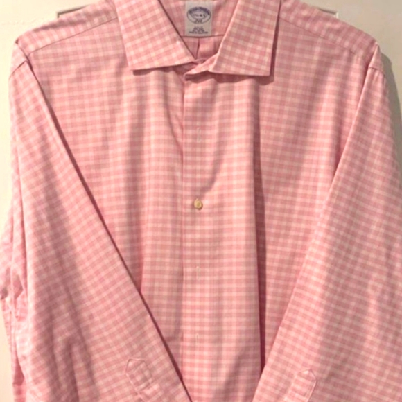 Brooks Brothers 17.5 x 5/5 pink gingham dress shirt - Picture 3 of 4